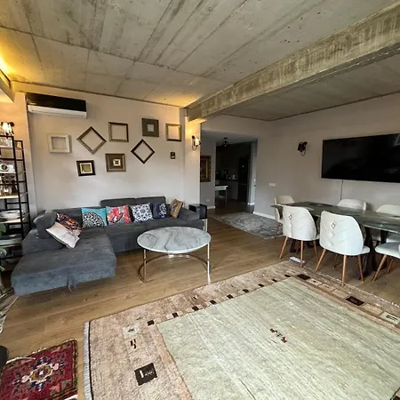 With Garden Apartment